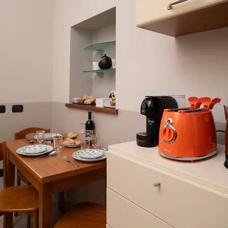 Da Bianca - Castle, Wifi & Mxp Apartment Somma Lombardo