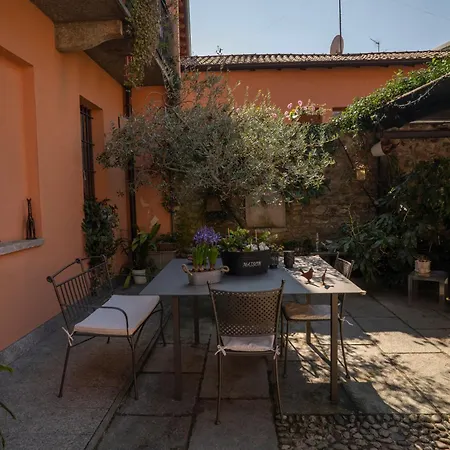 Da Bianca - Castle, Wifi & Mxp Apartment Somma Lombardo